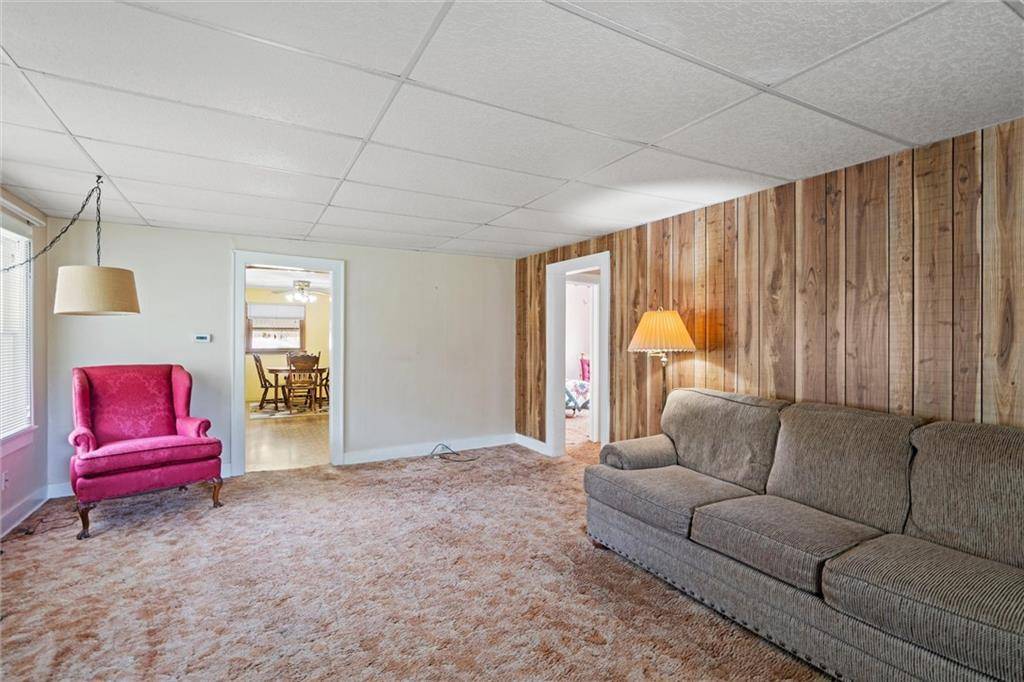 Independence, MO 64053,574 S Overton AVE