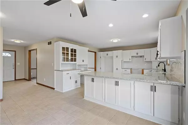 Platte City, MO 64079,20 Pine View RD