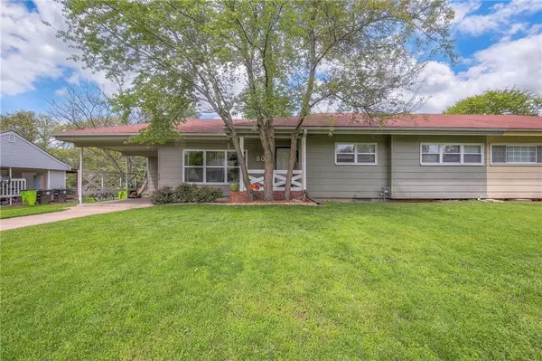 507 INDIAN TRL, Belton, MO 64012