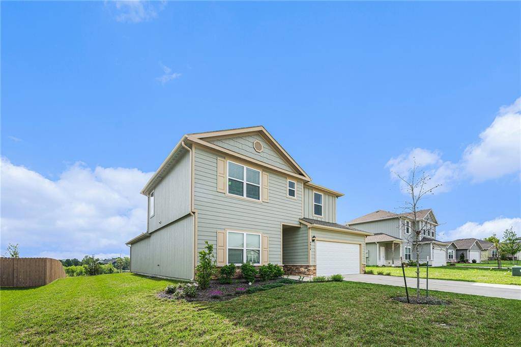 8016 SE 6th TER, Blue Springs, MO 64014