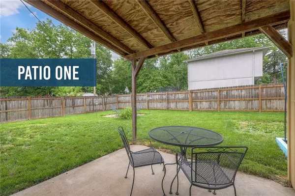 Greenwood, MO 64034,709 Walnut ST
