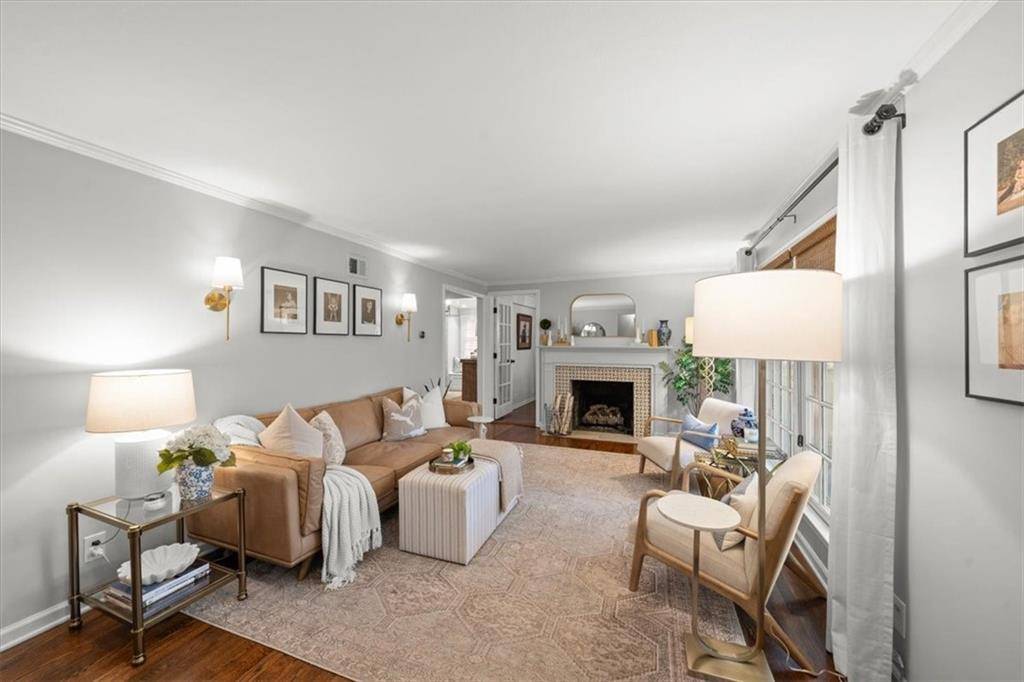 Prairie Village, KS 66208,4100 W 74 ST