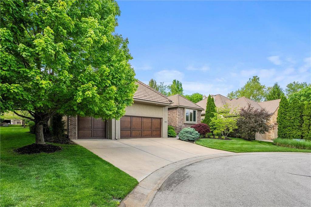 Leawood, KS 66211,11404 El Monte CT