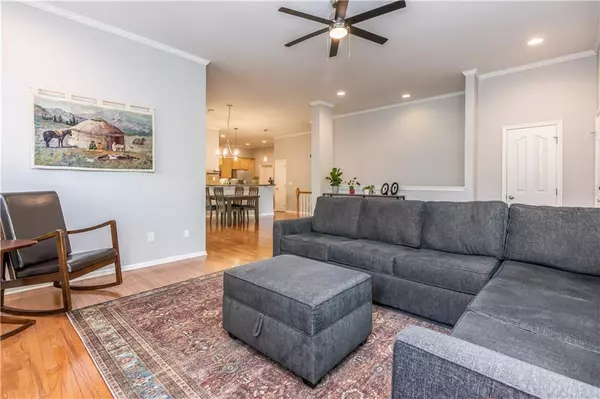 11213 S Rene ST #1003, Olathe, KS 66215