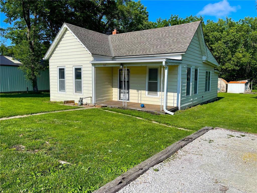 509 Whitcomb ST, Lathrop, MO 64465