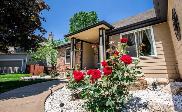 Louisburg, KS 66053,1104 N 2nd Street East ST