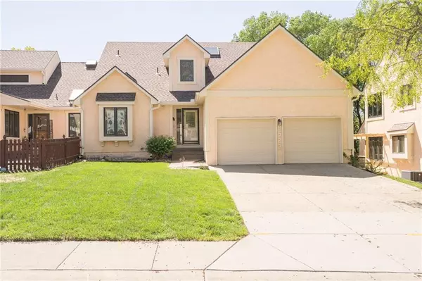 Lenexa, KS 66215,8522 Westgate ST