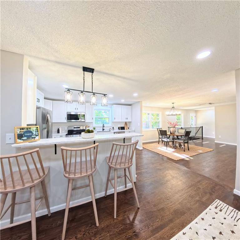 Overland Park, KS 66212,8645 Lowell AVE
