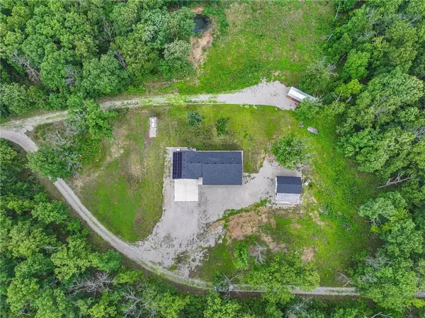 Camdenton, MO 65020,3813 Mt. Horeb RD