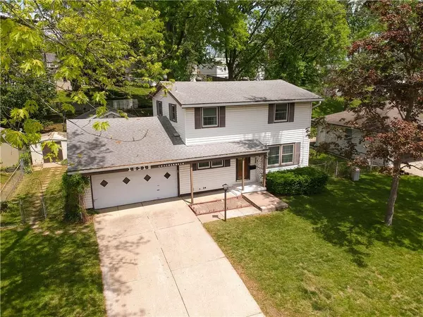 16318 E Crackerneck RD, Independence, MO 64055