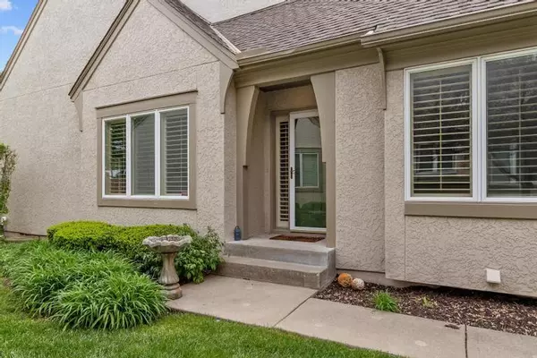 Overland Park, KS 66223,14333 Russell ST