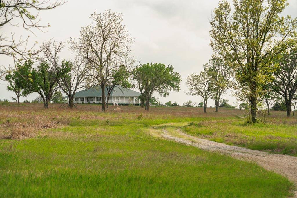 Garnett, KS 66032,23249 NW Mitchell RD