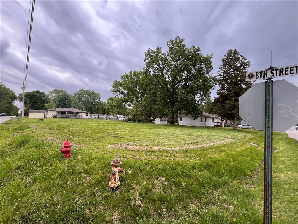Adrian, MO 64720,725 N Kentucky ST