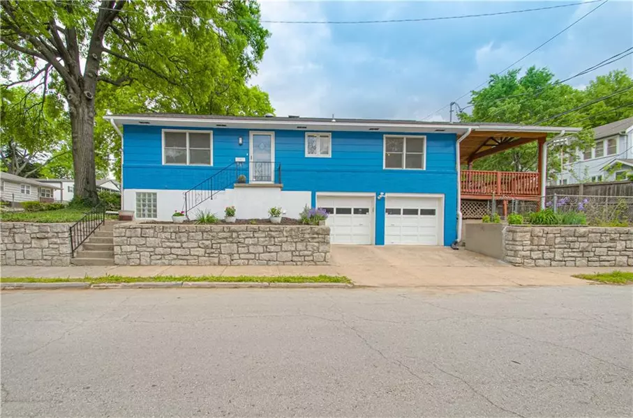 4547 Wyoming ST, Kansas City, MO 64111