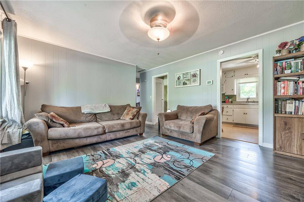 Bonner Springs, KS 66012,120 S Park ST