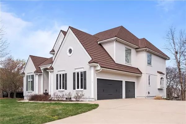 Lenexa, KS 66220,9605 Falcon Ridge DR