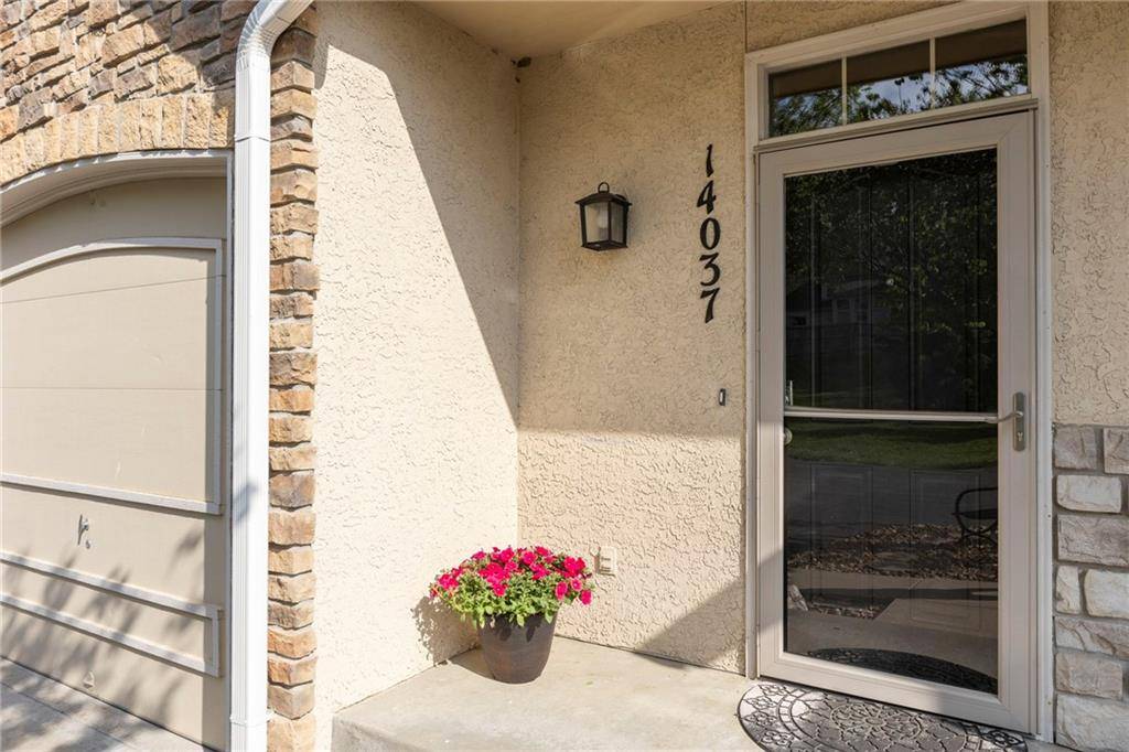 Olathe, KS 66062,14037 W 112th TER