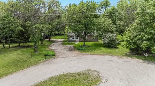 Adrian, MO 64720,2401 NW County Road 11662 RD