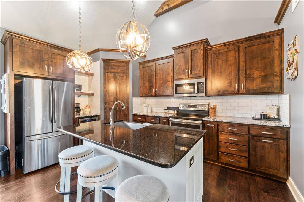 De Soto, KS 66018,31560 W 85th ST