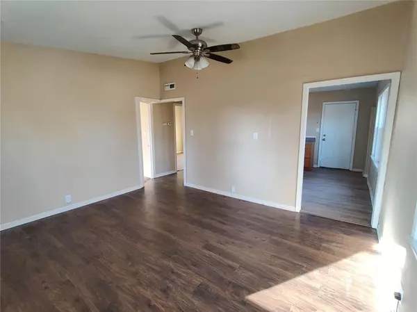 Raytown, MO 64133,9708 E 66th ST