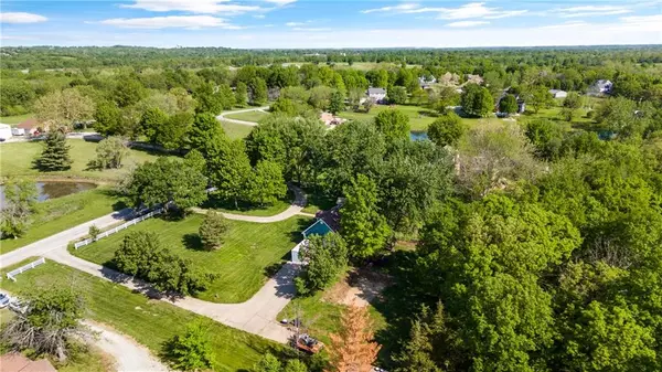 Oak Grove, MO 64075,4300 Country Squire LN