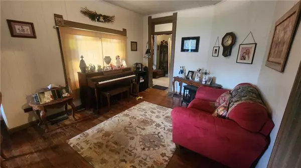 Pittsburg, KS 66762,503 W 4th ST