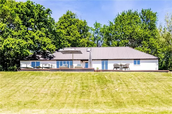 1041 NE 50 HWY, Knob Noster, MO 65336