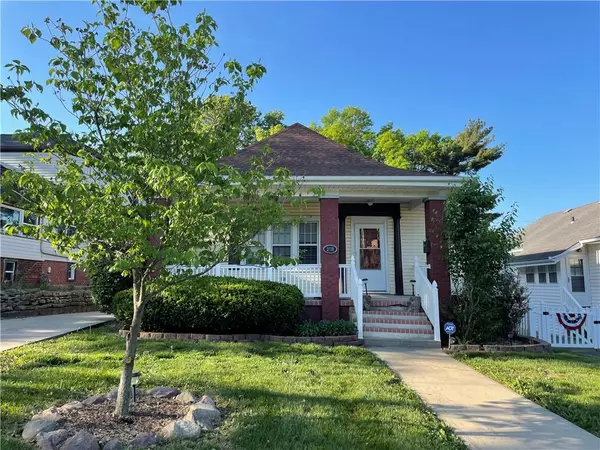 2710 Union ST, St Joseph, MO 64506