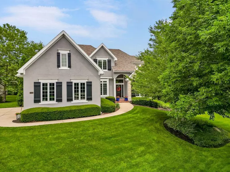 6104 W 144th ST, Overland Park, KS 66223