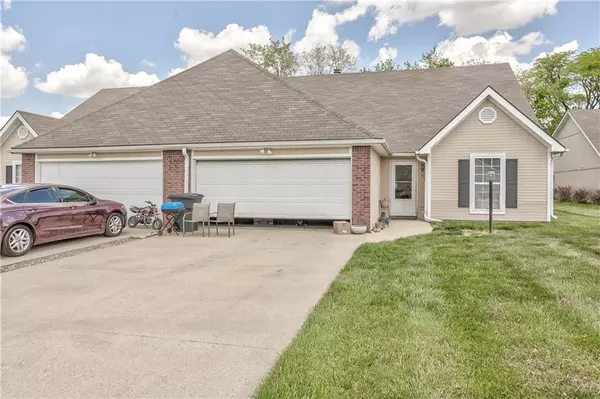St Joseph, MO 64506,4607 Hunters Glen DR