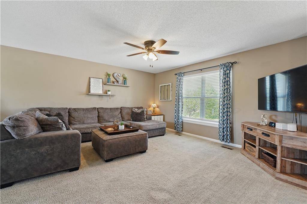 Platte City, MO 64079,12595 NW Oak Ridge RD