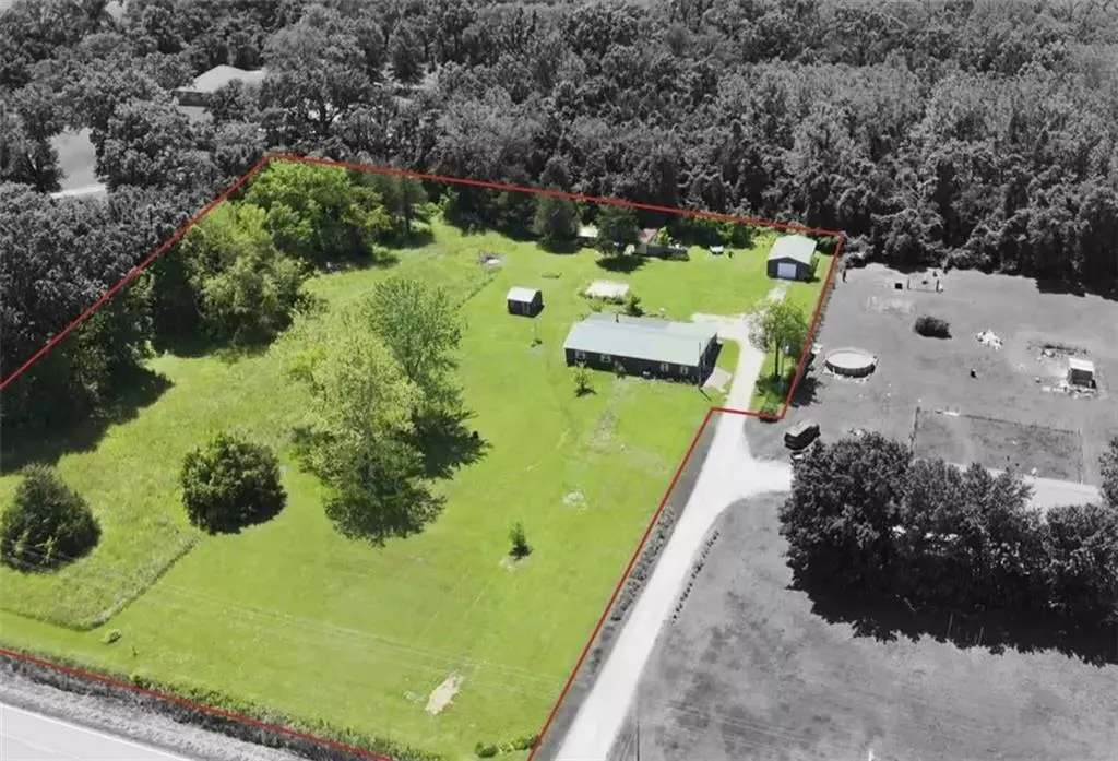 Nevada, MO 64772,14948 E Stokes RD