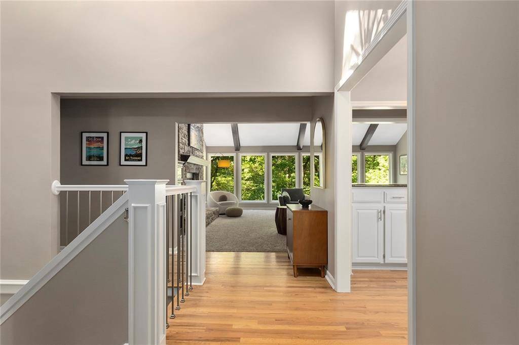Parkville, MO 64152,5220 NW Bluff DR