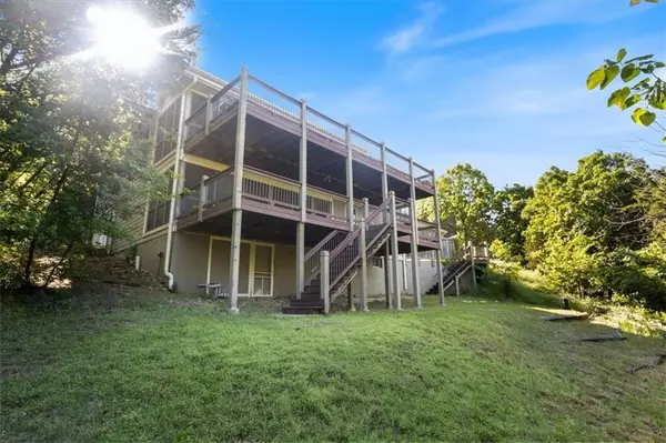 Warsaw, MO 65355,29791 Eastbank DR