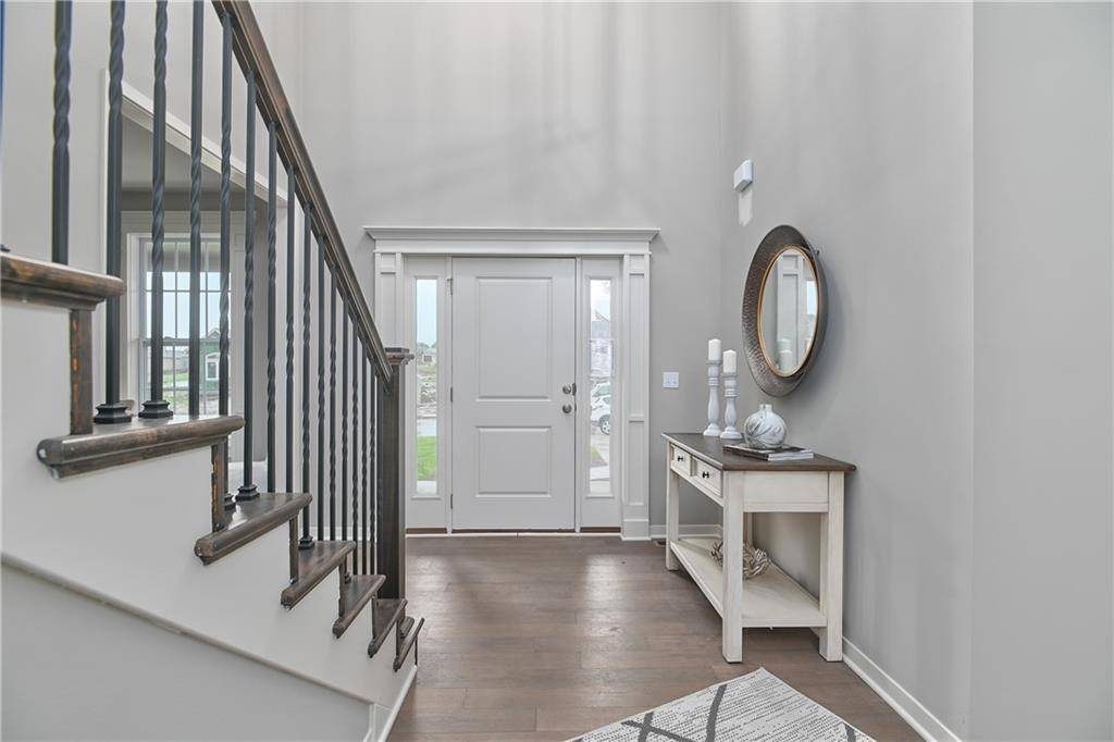 Shawnee, KS 66226,24207 W 58th PL