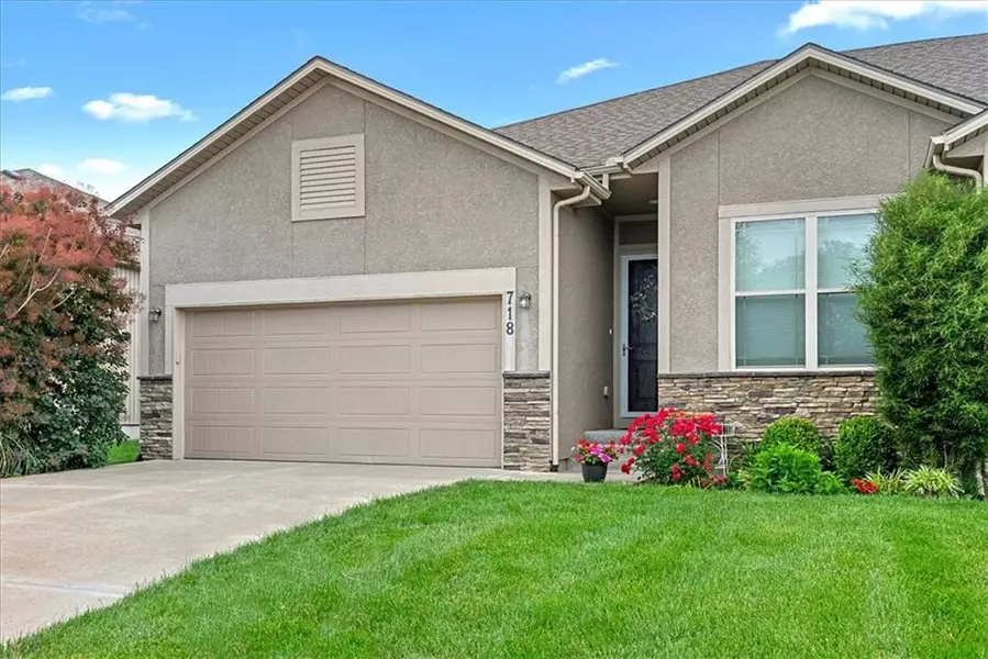 718 S Poplar ST, Gardner, KS 66030