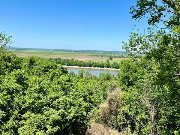 Lexington, MO 64067,1155 Golf RD