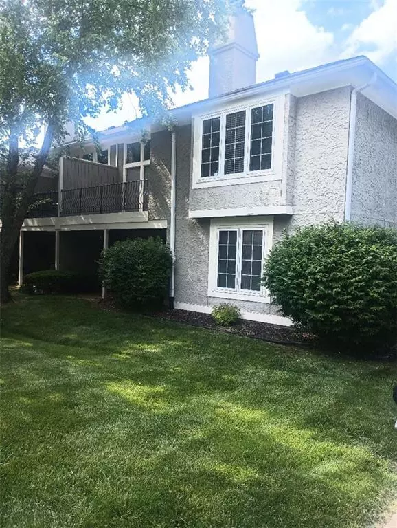 Overland Park, KS 66214,10308 Garnett ST