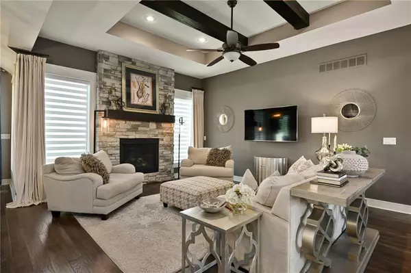 Overland Park, KS 66221,16812 Gillette ST