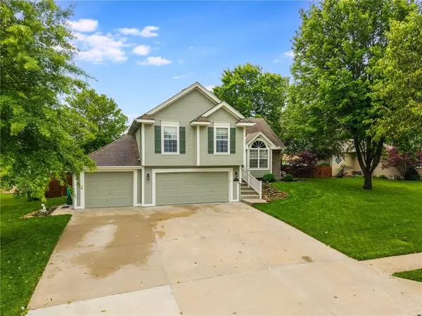 Kearney, MO 64060,305 E 21st ST