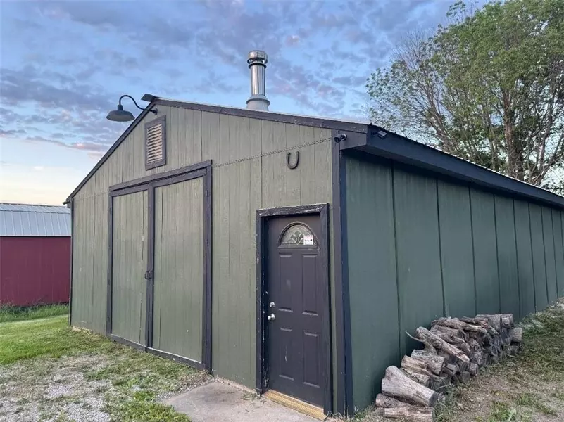 1411 Goose DR, Odessa, MO 64076