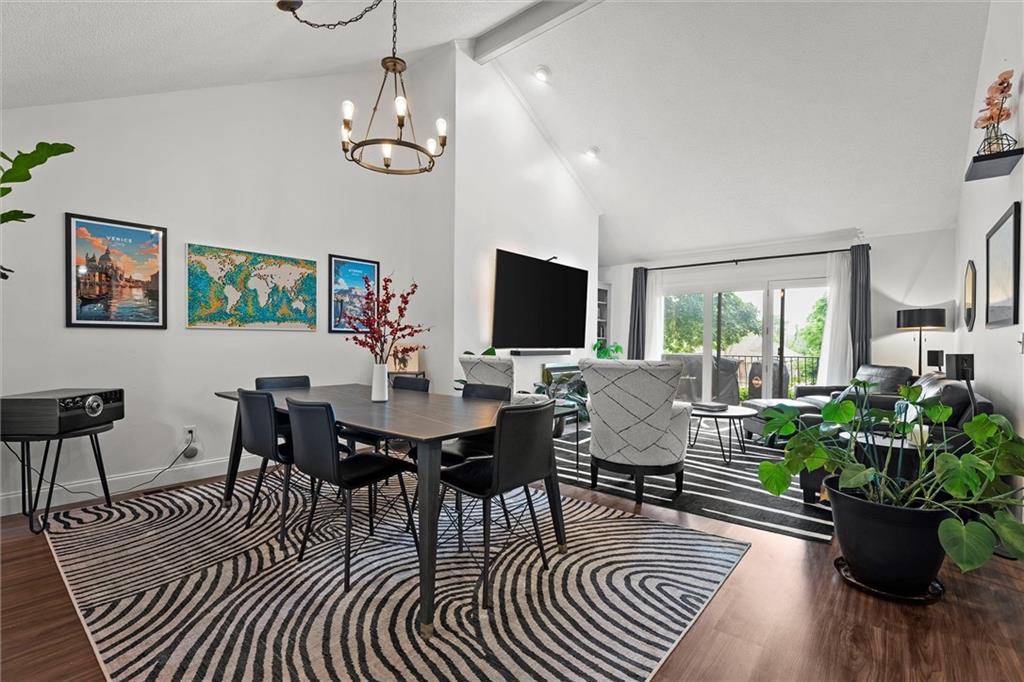 Overland Park, KS 66214,10442 Garnett ST