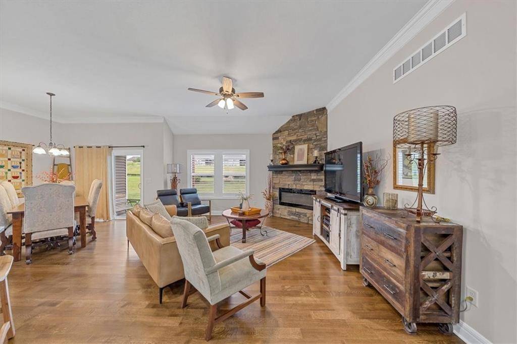 St Joseph, MO 64505,4500 Valley Ridge DR