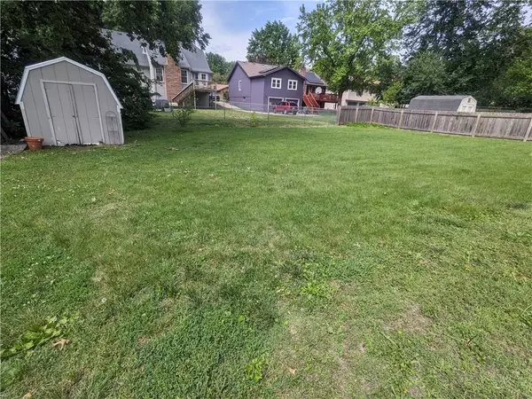 Raytown, MO 64133,11406 E 58th ST