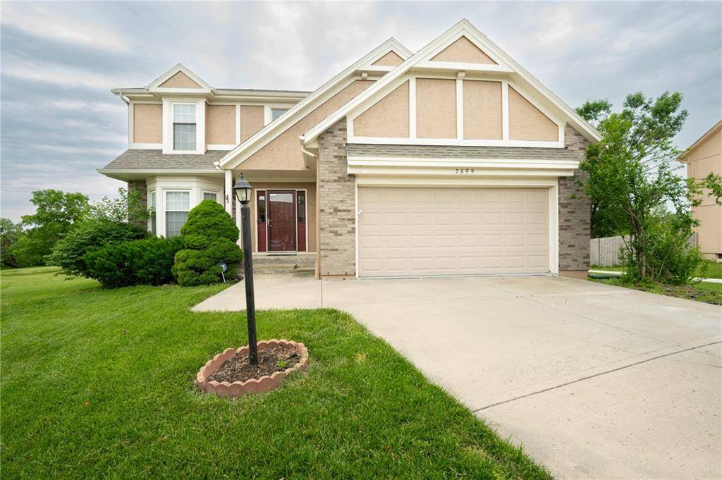 7859 W 152nd TER, Overland Park, KS 66223