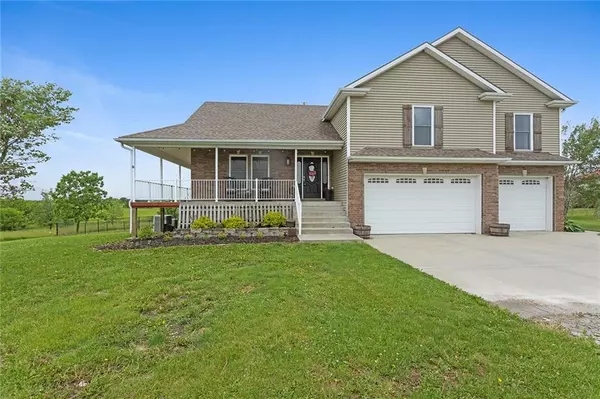 1282 NW Vanderau LN, Plattsburg, MO 64477