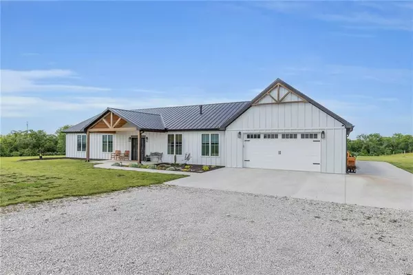 2363 Bainbridge RD, Bates City, MO 64011