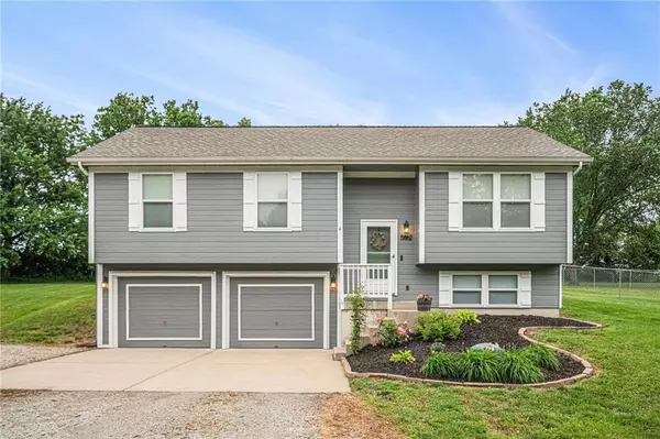 Trimble, MO 64492,5862 SW Reed LN