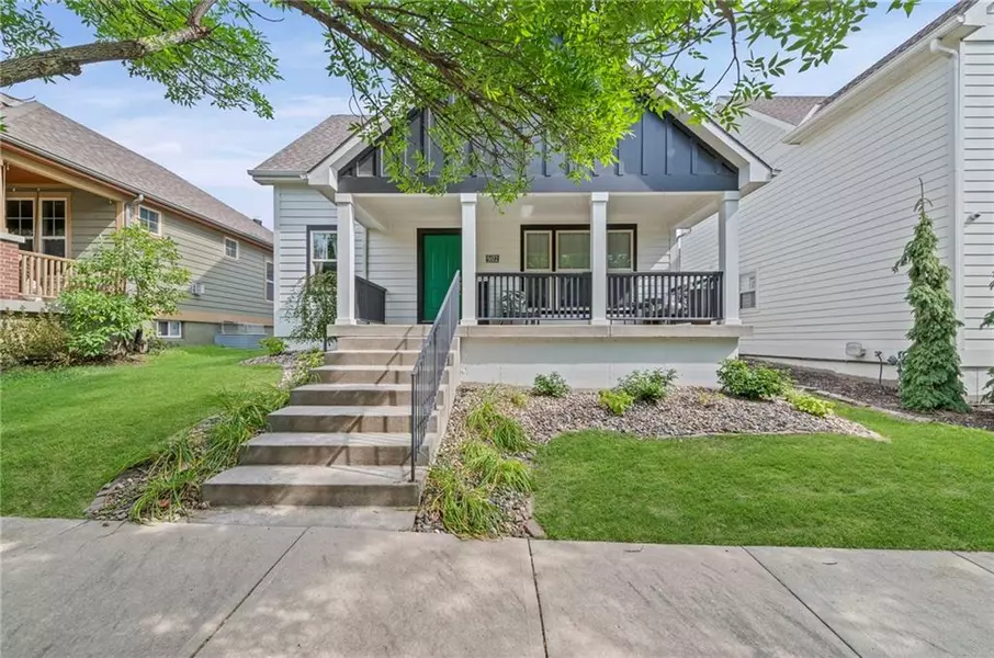 9102 NE 79th TER, Kansas City, MO 64158