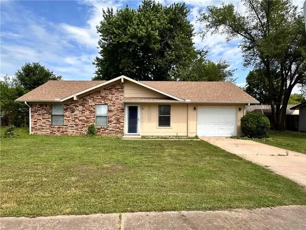 1710 Halsey AVE, Independence, KS 67301